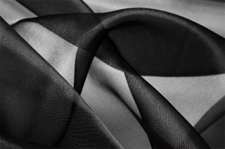 Voile CS · 300 cm · svart (9300) · rulle 35 m